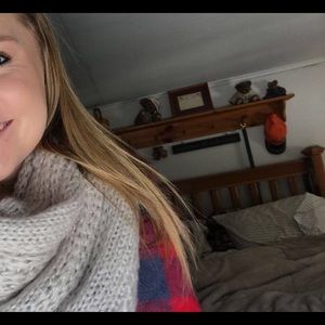 Meet your Posher, Amanda